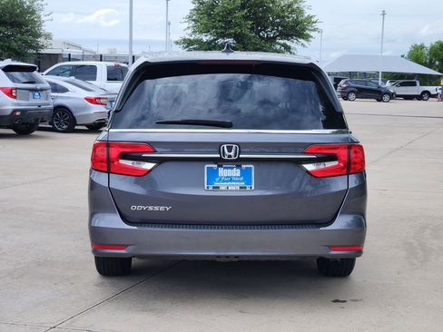 Used 2022 Honda Odyssey EX-L image 6