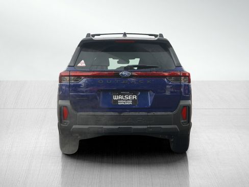 New 2026 Subaru Outback Touring image 5