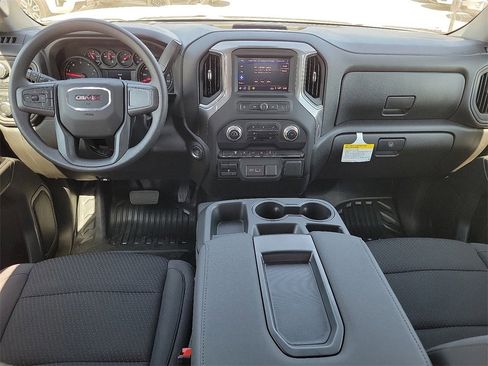 New 2025 GMC Sierra 3500 Pro image 17