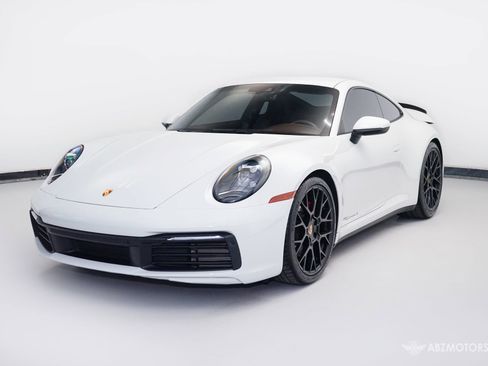 Used 2022 Porsche 911 Carrera S RWD image 2