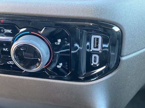 New 2026 Chevrolet Silverado 1500 LT w/ Z71 Off-Road Package image 17