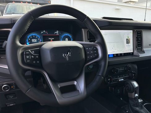 New 2025 Ford Bronco Outer Banks image 35