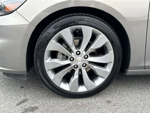Used 2017 Chevrolet Malibu Premier w/ Premier Sun and Wheel Package image 19