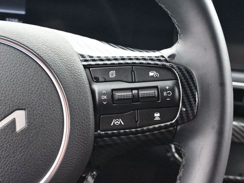 Used 2025 Kia K5 GT-Line w/ GT-Line Premium Package image 18