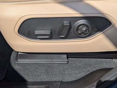 New 2026 Jeep Grand Cherokee Limited RWD image 14