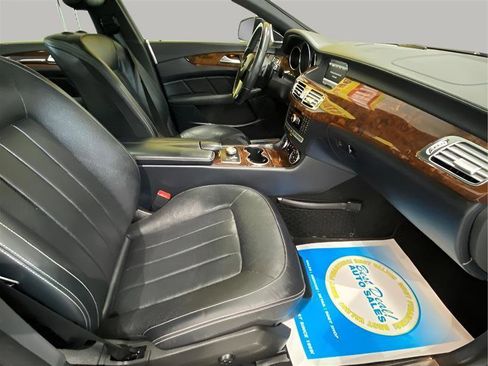 Used 2014 Mercedes-Benz CLS 550 4MATIC image 16