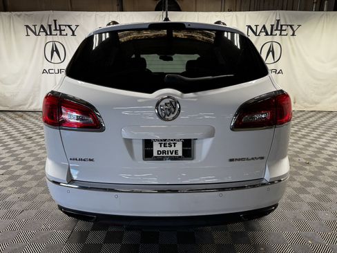 Used 2017 Buick Enclave Leather image 4
