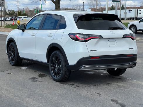 New 2026 Honda HR-V Sport image 41