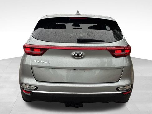 Used 2022 Kia Sportage LX FWD image 4
