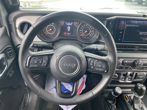 Used 2024 Jeep Wrangler Sport AWD/4WD image 16