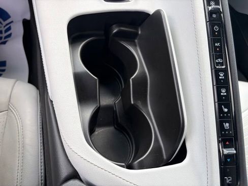 Used 2024 Chevrolet Corvette Stingray Preferred Cpe w/ Stealth Interior Trim Package RWD image 28
