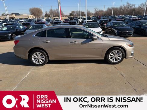 Used 2025 Chevrolet Malibu LT image 6