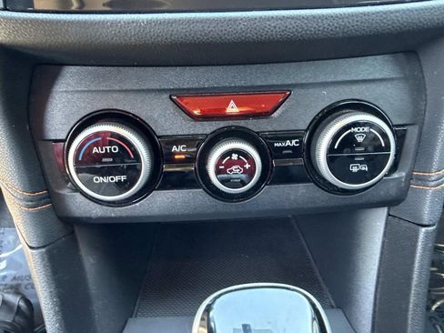 Used 2020 Subaru Crosstrek 2.0i Limited w/ Moonroof Package image 32