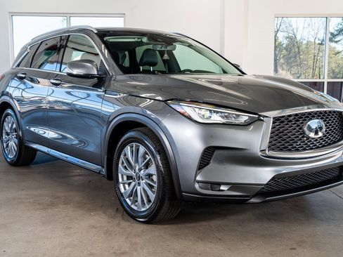 Used 2023 INFINITI QX50 Luxe image 4