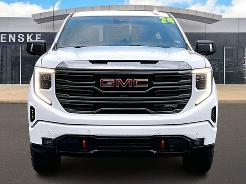 Used 2024 GMC Sierra 1500 AT4 w/ Technology Package image 2