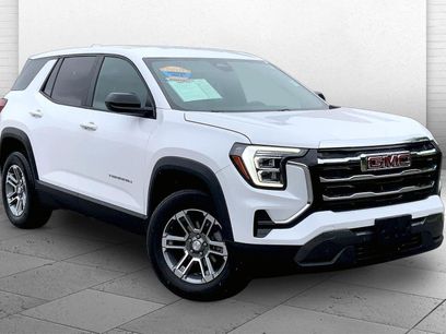 Used 2025 GMC Terrain Elevation