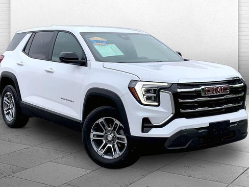 Used 2025 GMC Terrain Elevation AWD/4WD image 1