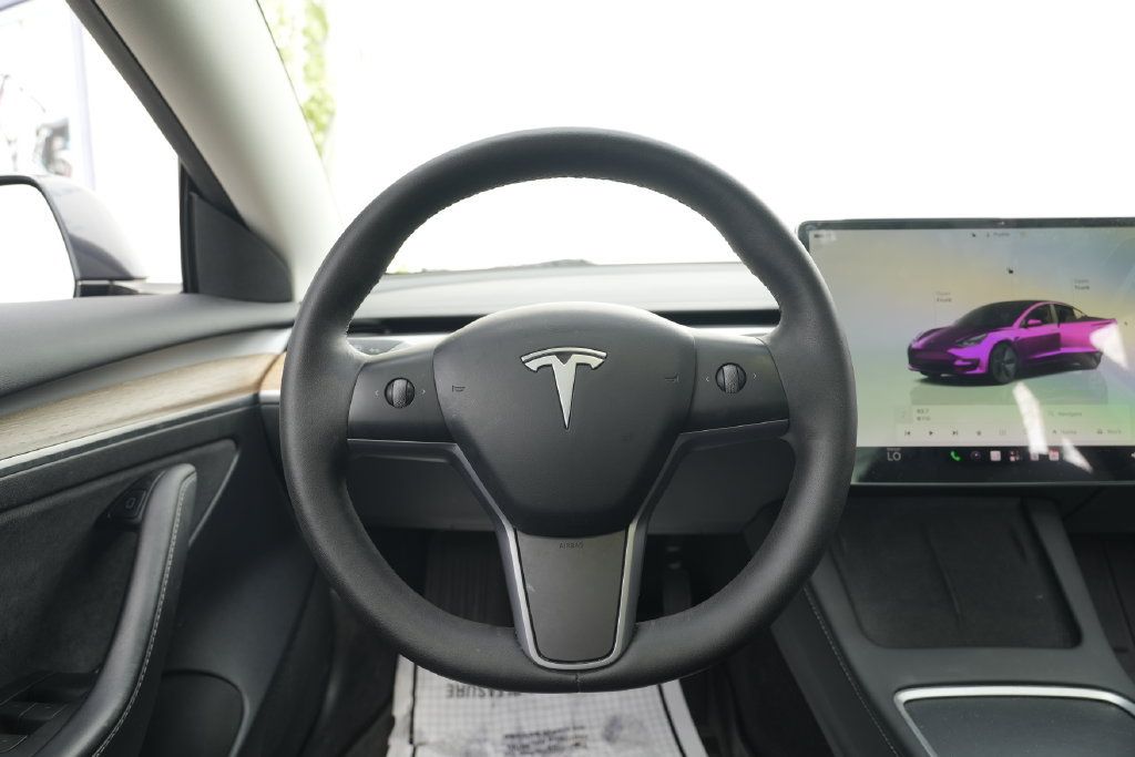 Used 2023 Tesla Model 3 Standard Range RWD image 42