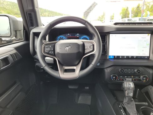 New 2026 Ford Bronco Badlands AWD/4WD image 13
