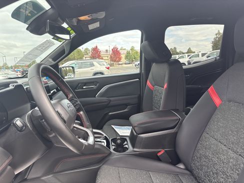 Certified 2024 Chevrolet Colorado Z71 w/ Z71 Convenience Package 2 image 20