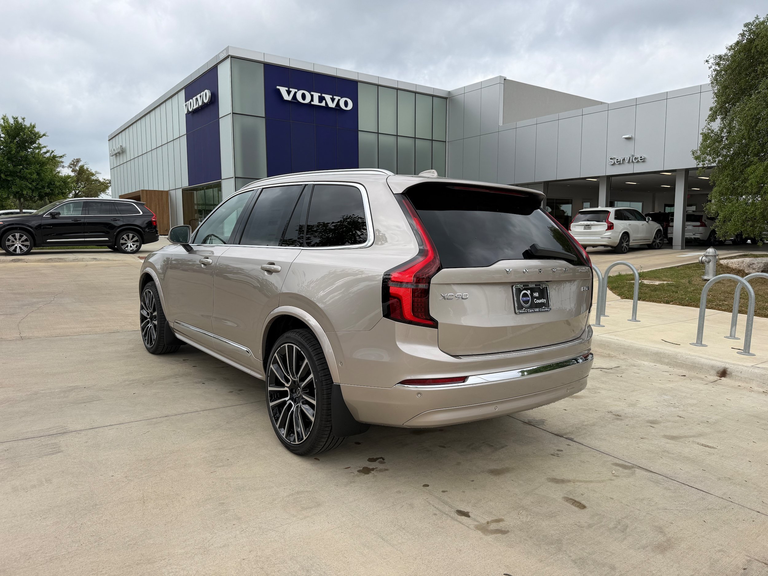 Used 2026 Volvo XC90 B5 Ultra w/ Lounge Package AWD/4WD image 4