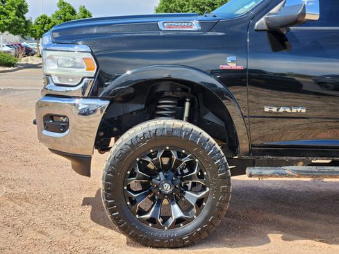 Used 2020 RAM 2500 Laramie AWD/4WD image 7