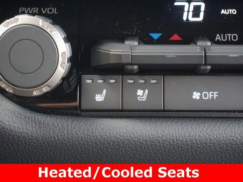 New 2026 Toyota Tundra Limited image 9