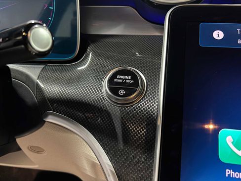 New 2025 Mercedes-Benz C 300 4MATIC Sedan image 23