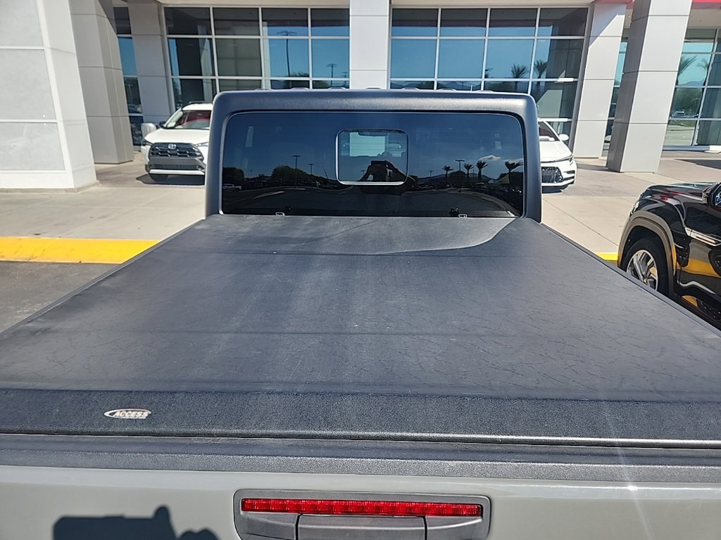 Used 2022 Jeep Gladiator Sport AWD/4WD image 7