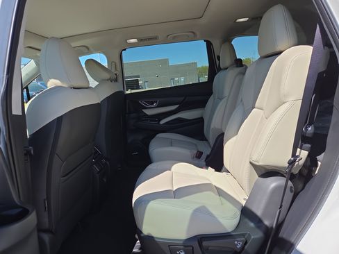 New 2026 Subaru Ascent Limited image 7