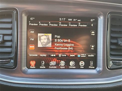 Used 2015 Dodge Challenger SXT w/ Driver Convenience Group image 13