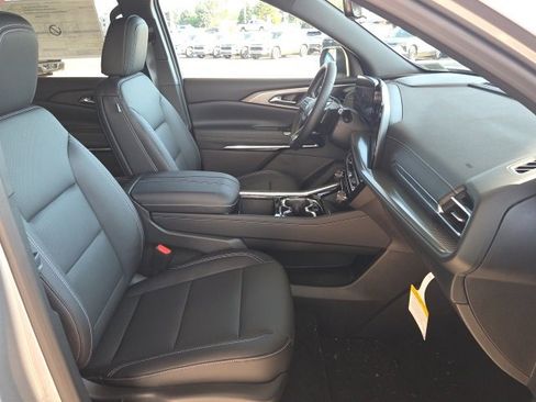 New 2026 Chevrolet Traverse LT w/ Driver Confidence Package image 20