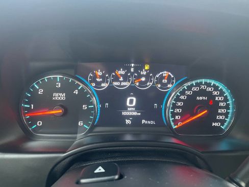 Used 2020 GMC Yukon SLT w/ Graphite Performance Edition image 19