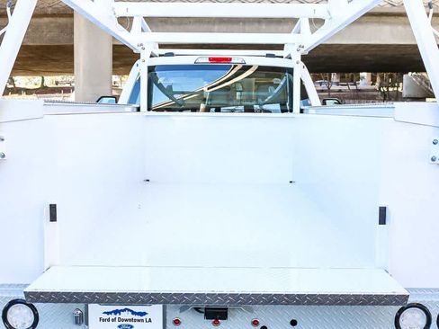 New 2026 Ford F250 XL w/ XL Chrome Package RWD image 33