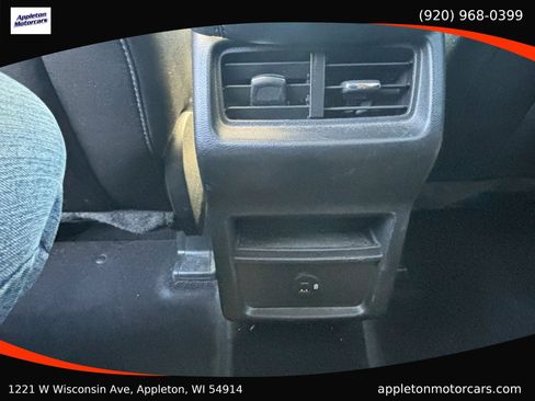 Used 2022 Ford Edge SE AWD/4WD image 28