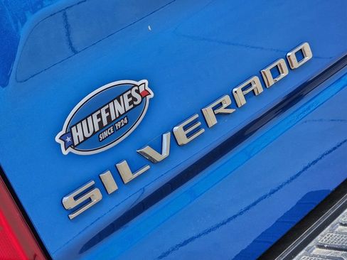 Used 2022 Chevrolet Silverado 1500 Custom RWD image 12