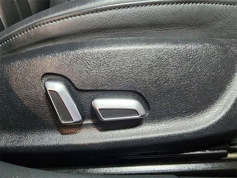 Used 2018 Audi A6 3.0T Sport image 30