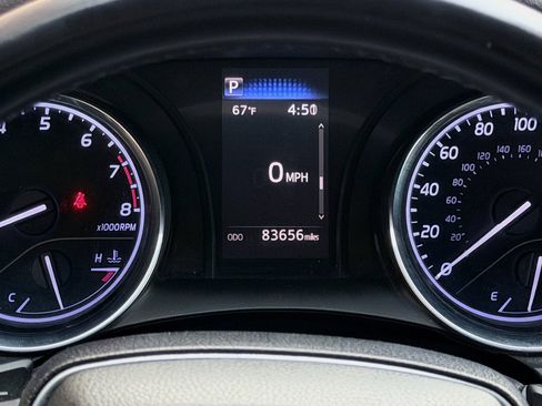 Used 2019 Toyota Camry SE image 30