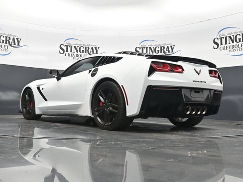 Used 2019 Chevrolet Corvette Stingray Coupe w/ Carbon Flash Badge Package RWD image 30