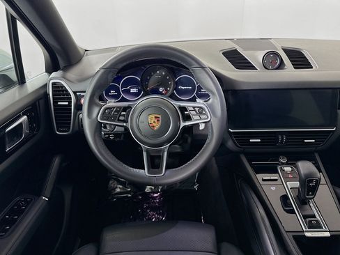Certified 2019 Porsche Cayenne image 22