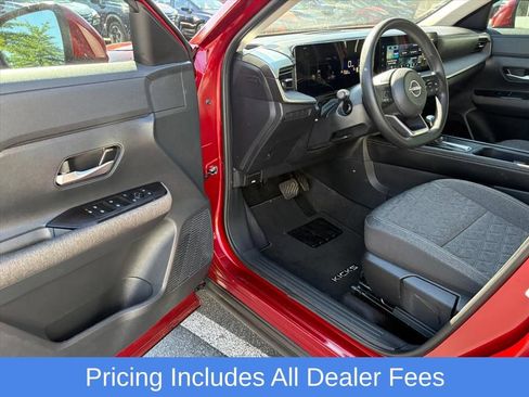 Certified 2025 Nissan Kicks SV AWD/4WD image 17