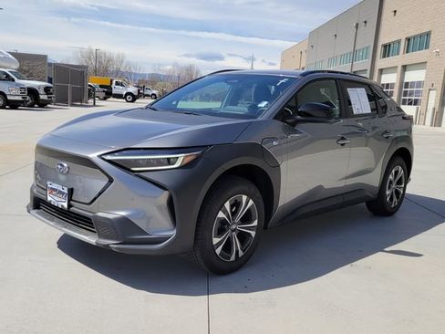 Used 2025 Subaru Solterra Premium image 4