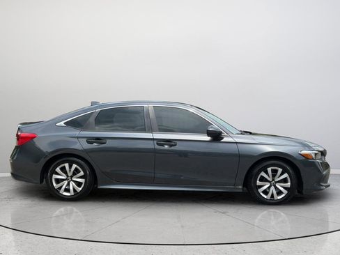 Used 2023 Honda Civic LX image 5