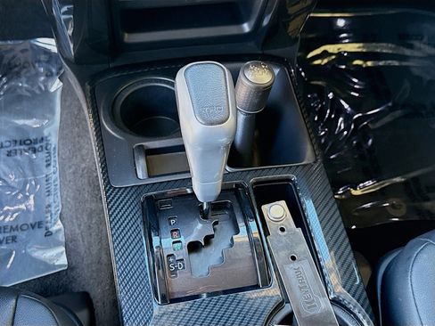 Used 2023 Toyota 4Runner TRD Off-Road Premium image 16