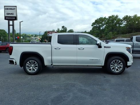 Certified 2023 GMC Sierra 1500 Denali w/ Technology Package AWD/4WD image 8