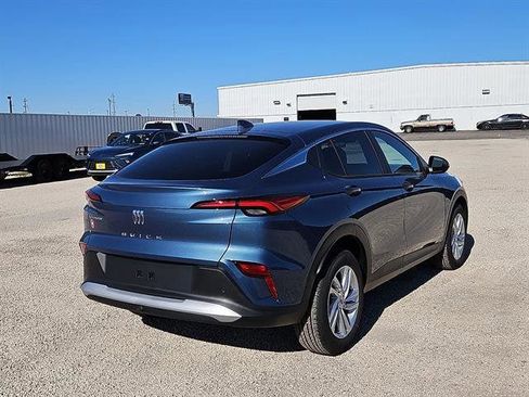 New 2026 Buick Envista Preferred image 5