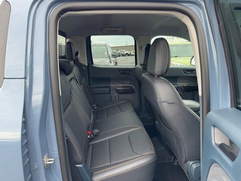 Used 2025 Ford Maverick Tremor image 10