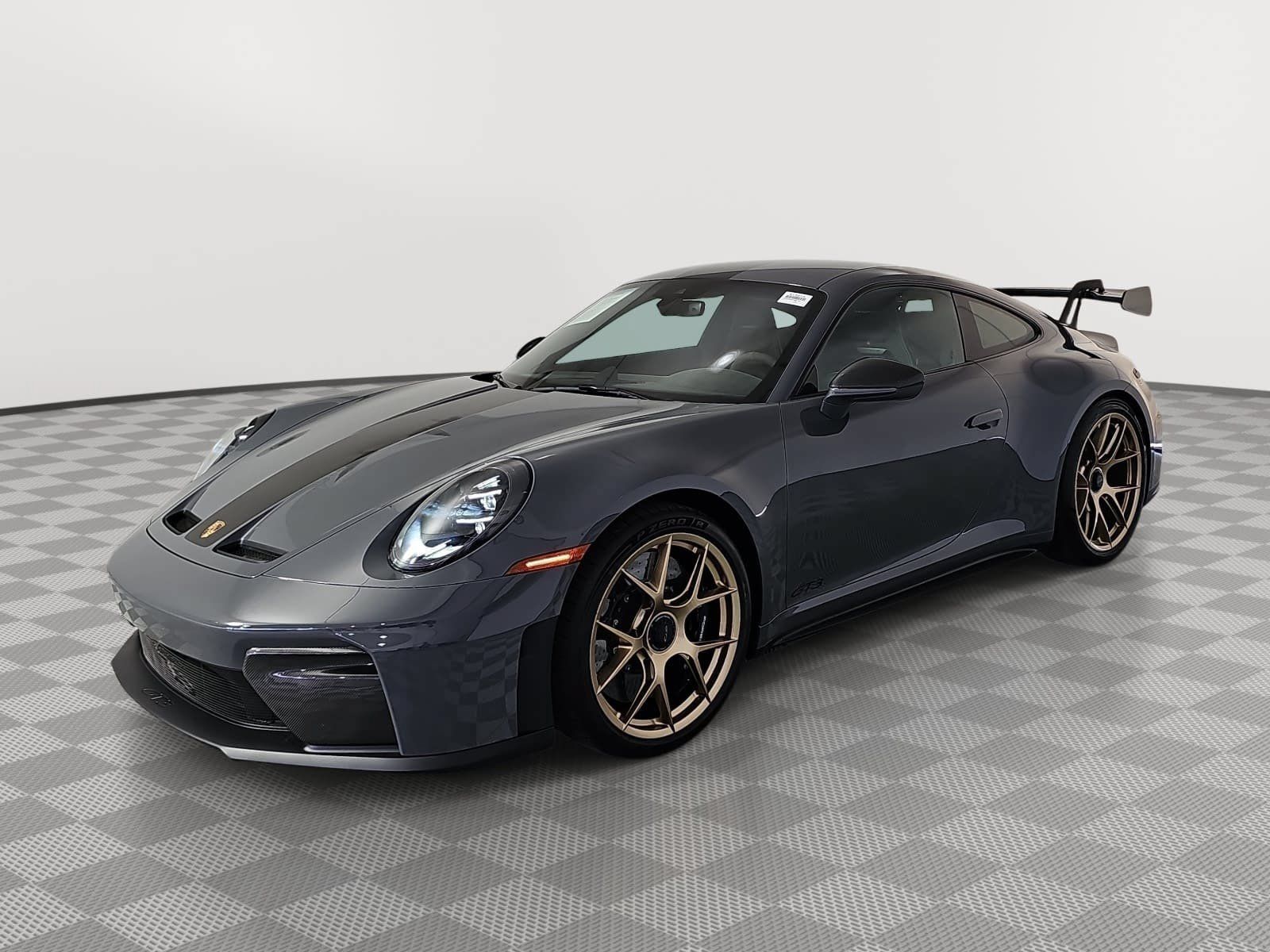 Used 2026 Porsche 911 GT3 w/ Weissach Package RWD image 4