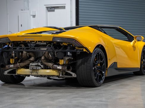 Used 2016 Lamborghini Huracan LP 610-4 image 75