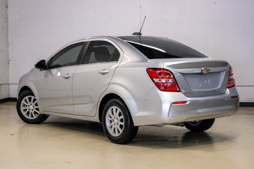 Used 2020 Chevrolet Sonic LT FWD image 10